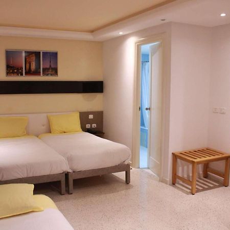 Le Parisien Tunis Hotel Bagian luar foto